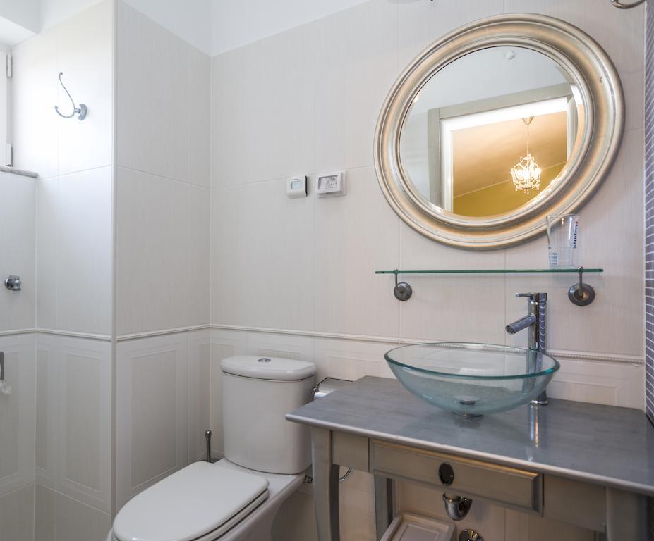 Apartments & Rooms Buoni Amici Murine Rum bild