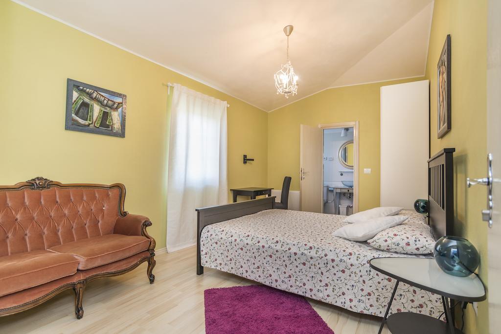 Apartments & Rooms Buoni Amici Murine Rum bild