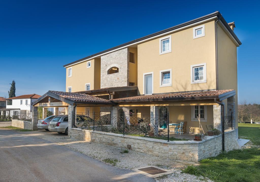 Apartments & Rooms Buoni Amici Murine Exteriör bild